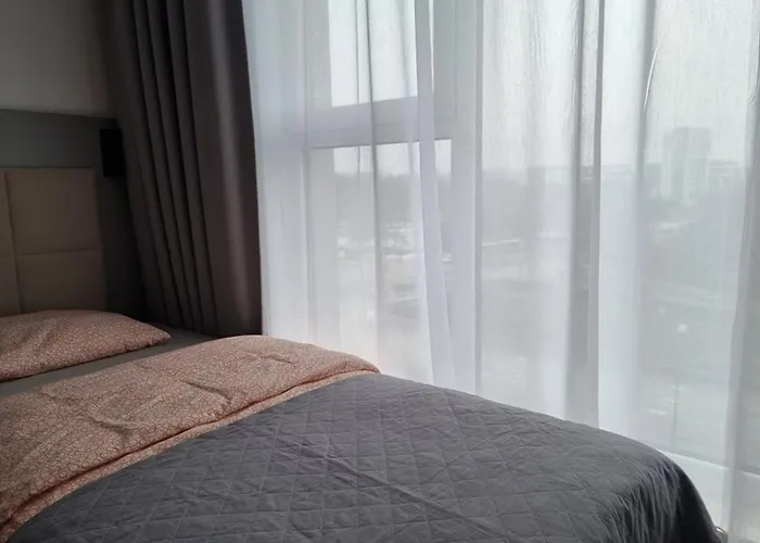 Wolska Blisko Centrum Wifi, Ac, Parking, In Very Close To The Center * Warszawa