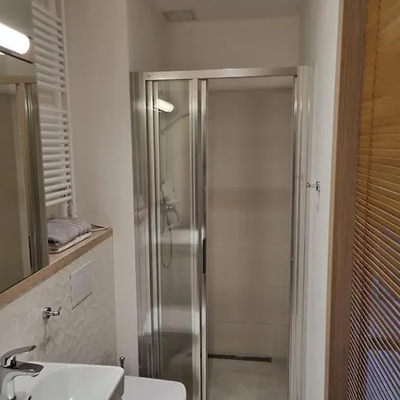 Wolska Blisko Centrum Wifi, Ac, Parking, In Very Close To The Center Apartment Warsaw